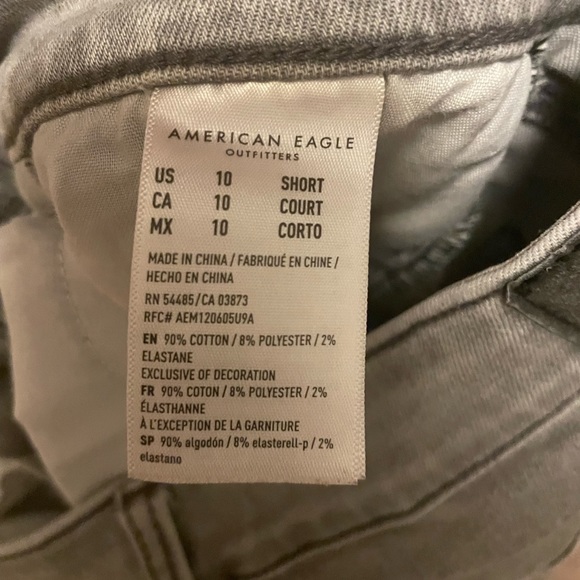 Grey ripped American Eagle Jeans - Picture 2 of 2